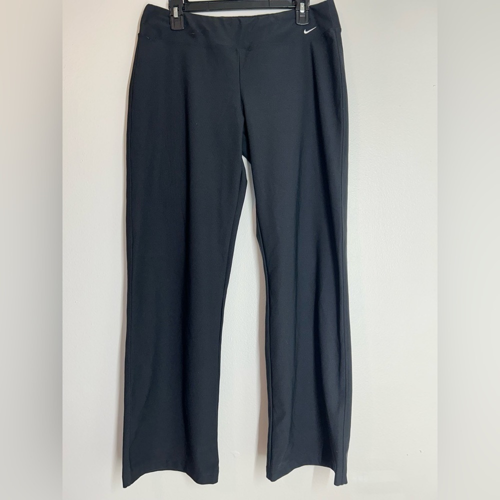 Nike Low-Rise Women’s Workout Pants 224172‎ Large (12-14) Black Yoga Running NWT